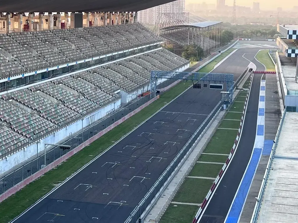 Buddh International Circuit  Car / Bike racing track at Noida — thumbnail 2